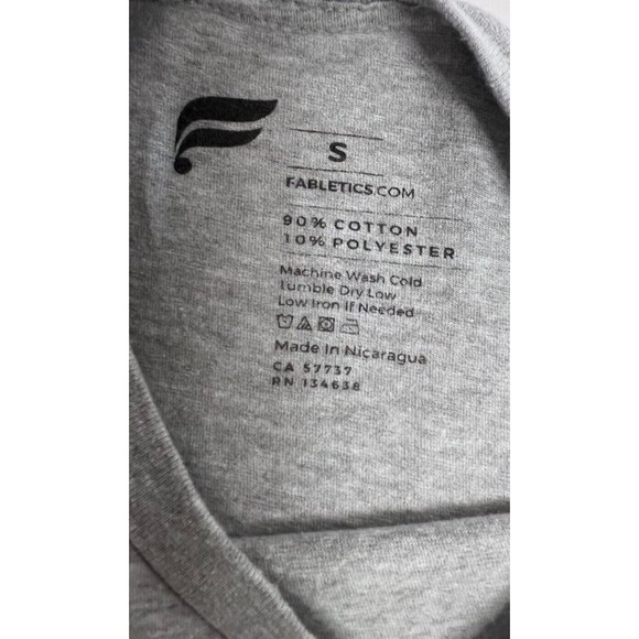 Fabletics One Team Mens T-Shirt Size Small Gray - Picture 2 of 3